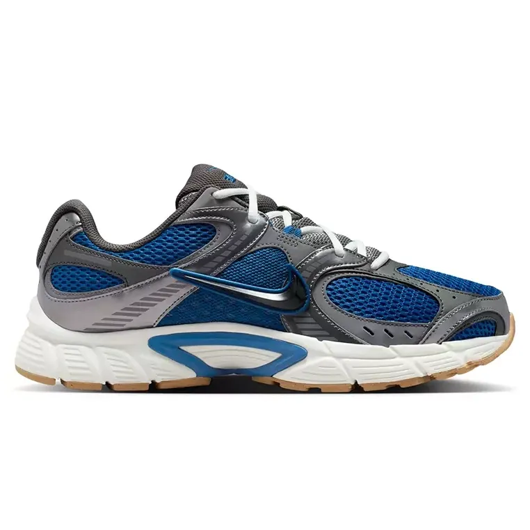 Tênis Nike V5 RNR Masculino Cinza e Azul em fundo branco, vista frontal mostrando detalhes do calçado